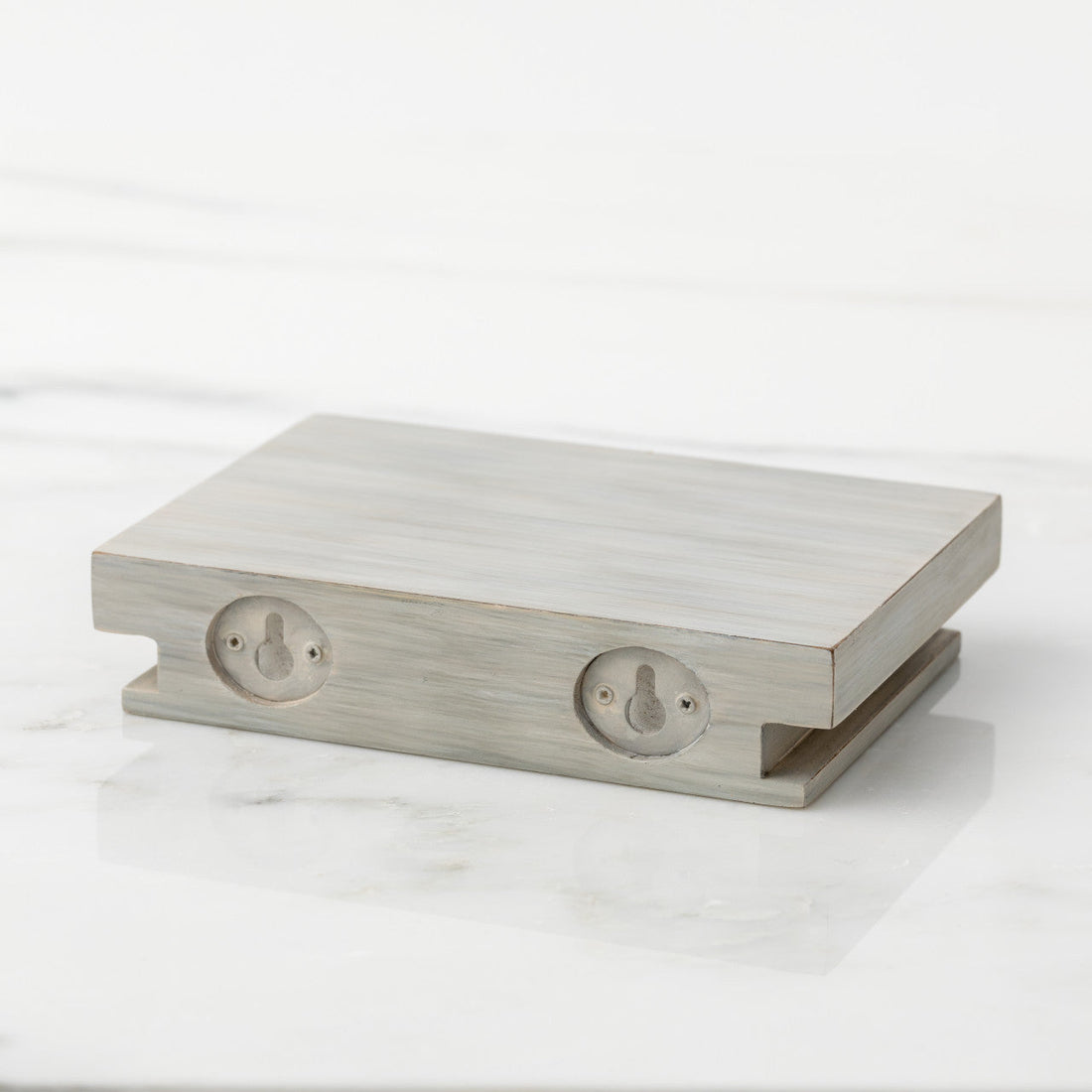 Set of 2 rectangle shelves for displaying figurines and keepsakes